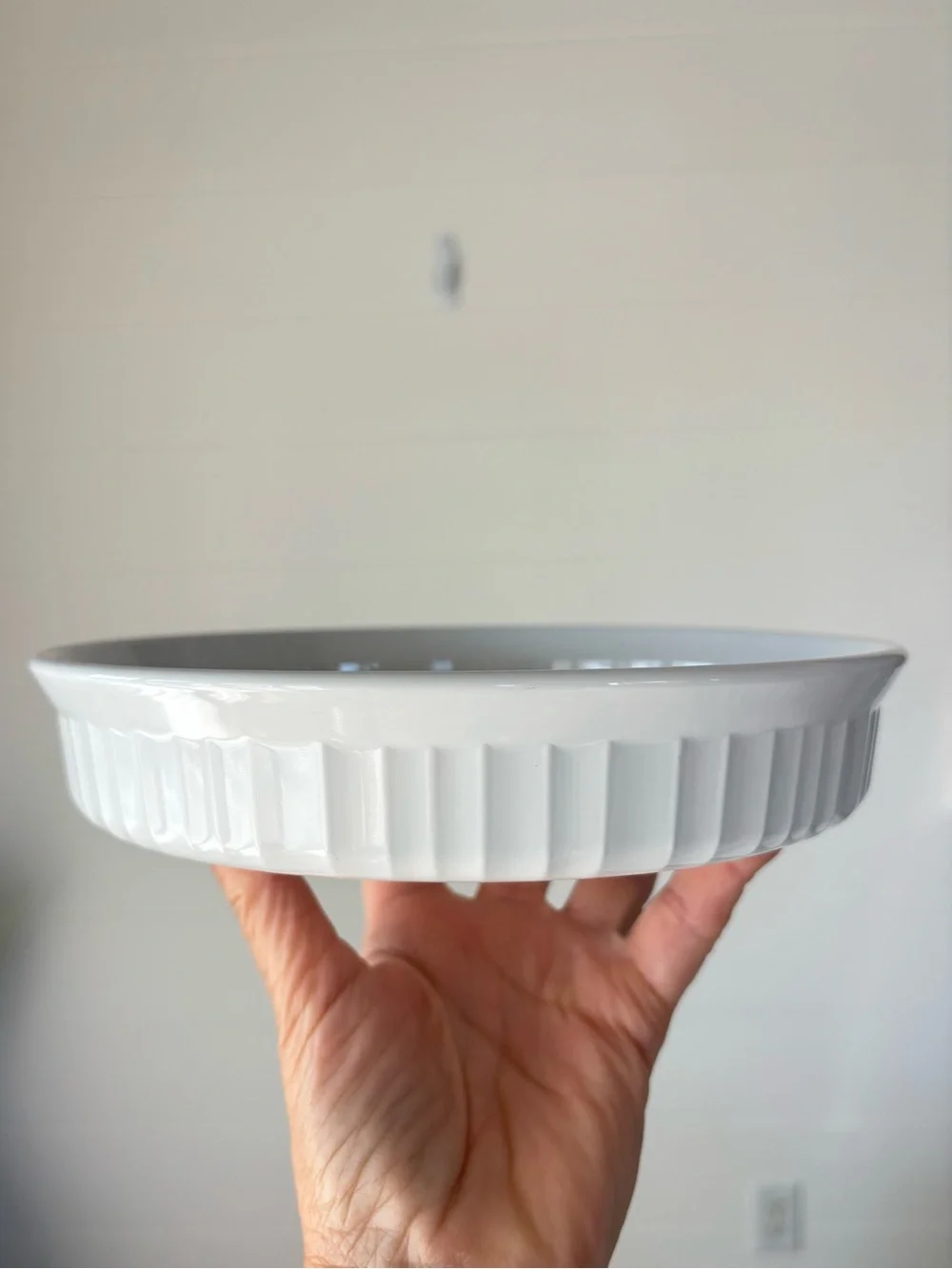 Vintage Corning Ware White F-8-B Quiche Or Pie Plate 8-1/2